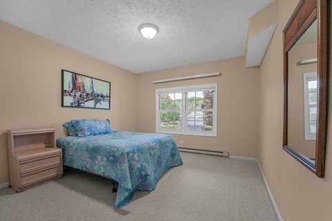 Tiny photo for 2854 E Crown Drive, Garfield Charter Township, MI 49685 (MLS # 78080066574)