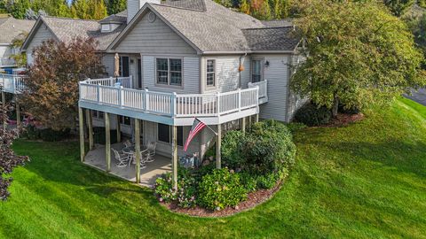 Tiny photo for 2854 E Crown Drive, Garfield Charter Township, MI 49685 (MLS # 78080066574)