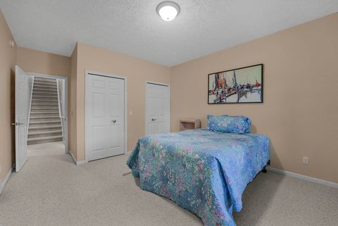 Tiny photo for 2854 E Crown Drive, Garfield Charter Township, MI 49685 (MLS # 78080066574)