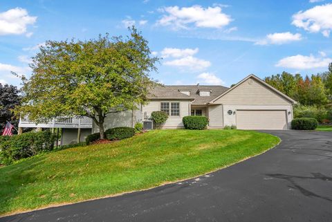 Tiny photo for 2854 E Crown Drive, Garfield Charter Township, MI 49685 (MLS # 78080066574)