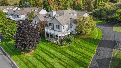 Tiny photo for 2854 E Crown Drive, Garfield Charter Township, MI 49685 (MLS # 78080066574)