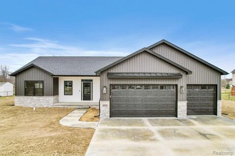 11302 Princewood Circle Fenton City MI 48430