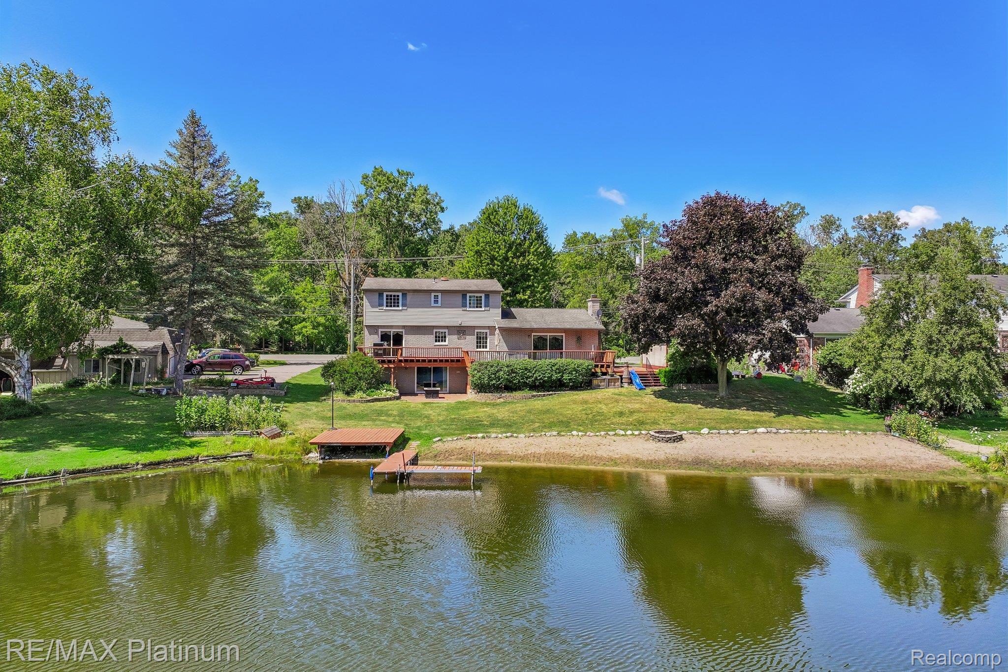 881 Bogie Lake Road