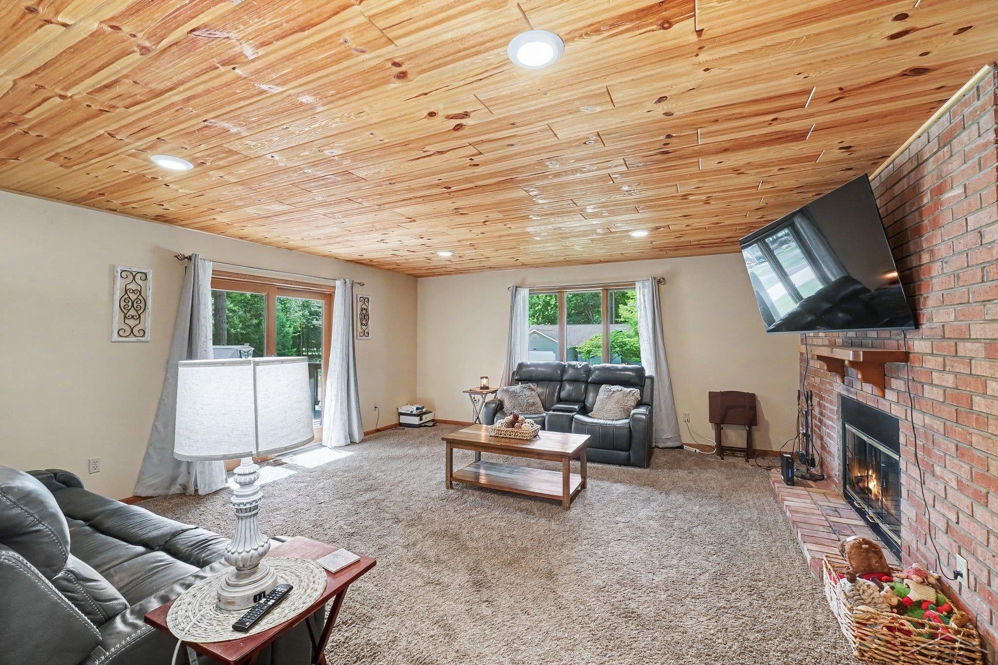 5089 Golfview Drive