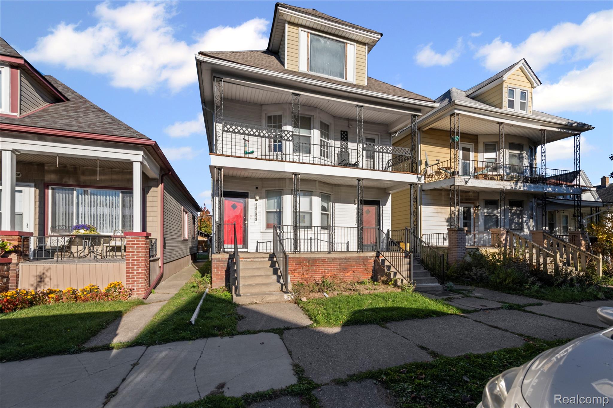 11428 Lumpkin street