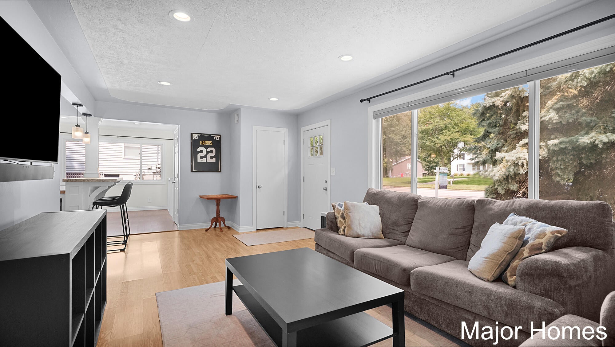 4863 Byron Center Avenue SW