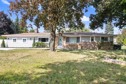 42030 Schoolcraft Road Plymouth City MI 48170