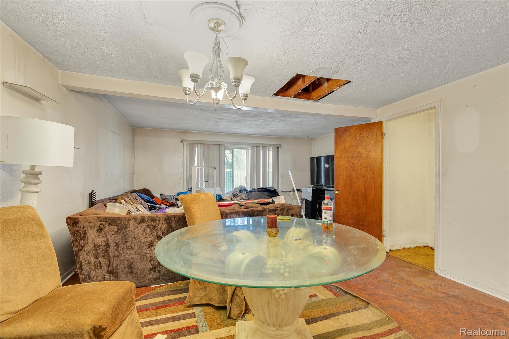 15846 W 11 Mile Road 27