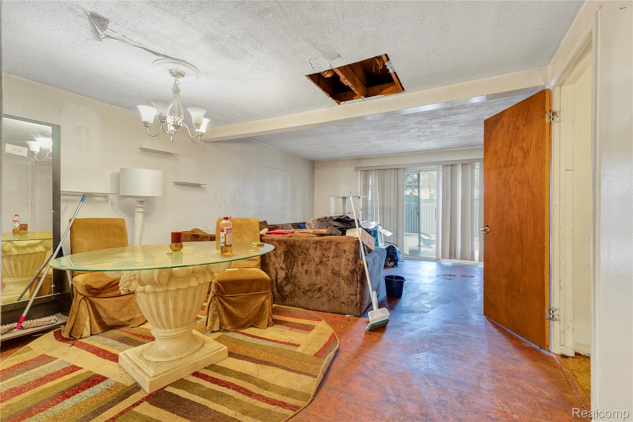 15846 W 11 Mile Road 27