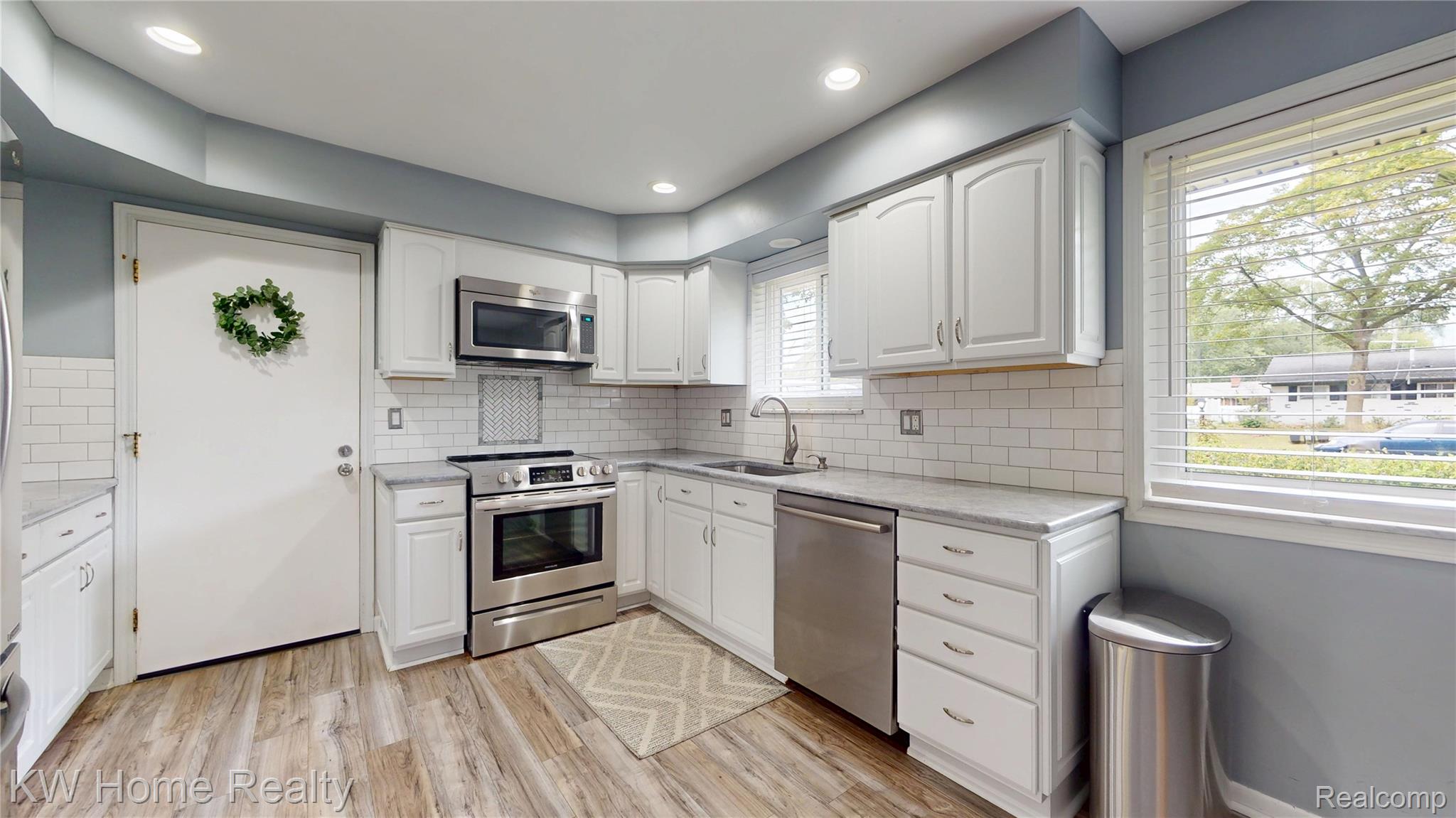 28955 Glenarden Street