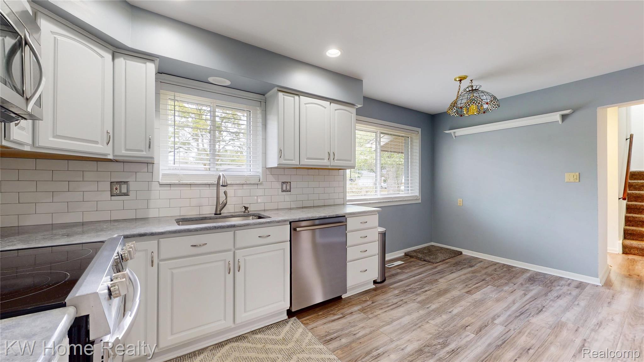 28955 Glenarden Street