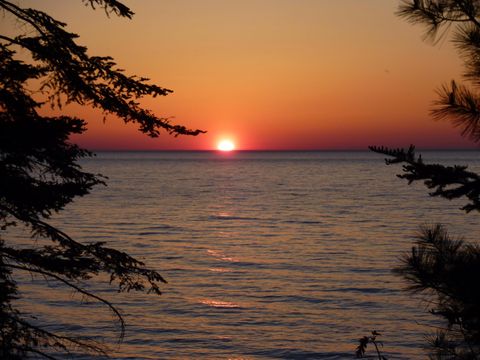 5016 Michabou Road Lake Township MI 49635