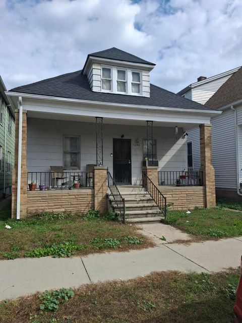 11346 Sobieski Street Hamtramck City MI 48212