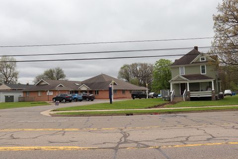 2318 Gull Road Kalamazoo Charter Township MI 49048