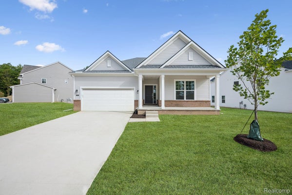 27119 SILO DR, SALINE, MI 48176 - Image ed40dc2d1812256351ae8a47ad6cf5de/4118831083