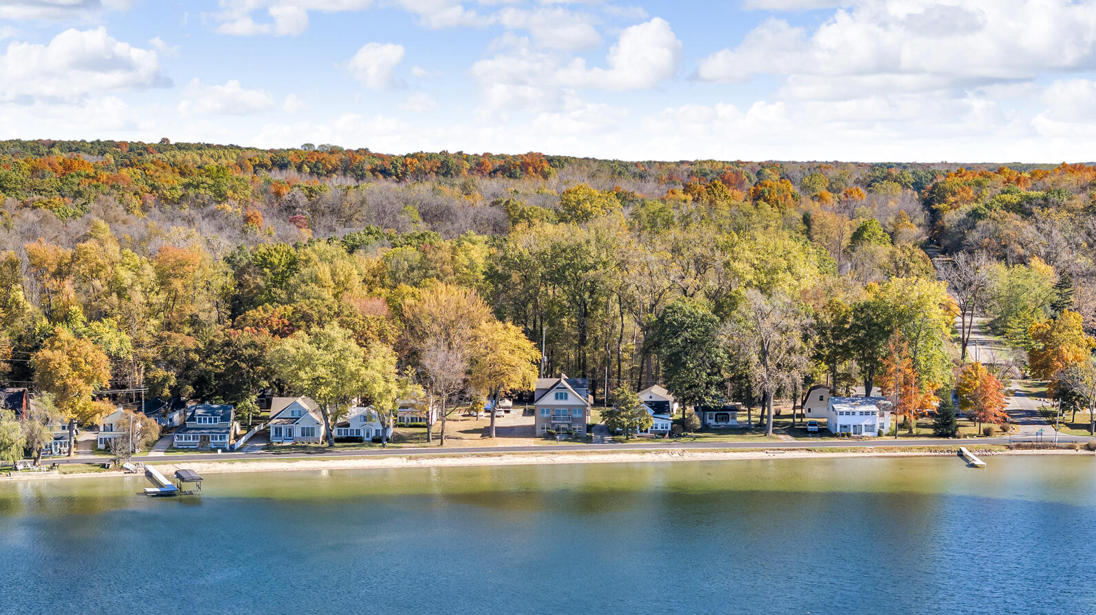 3387 Round Lake Highway