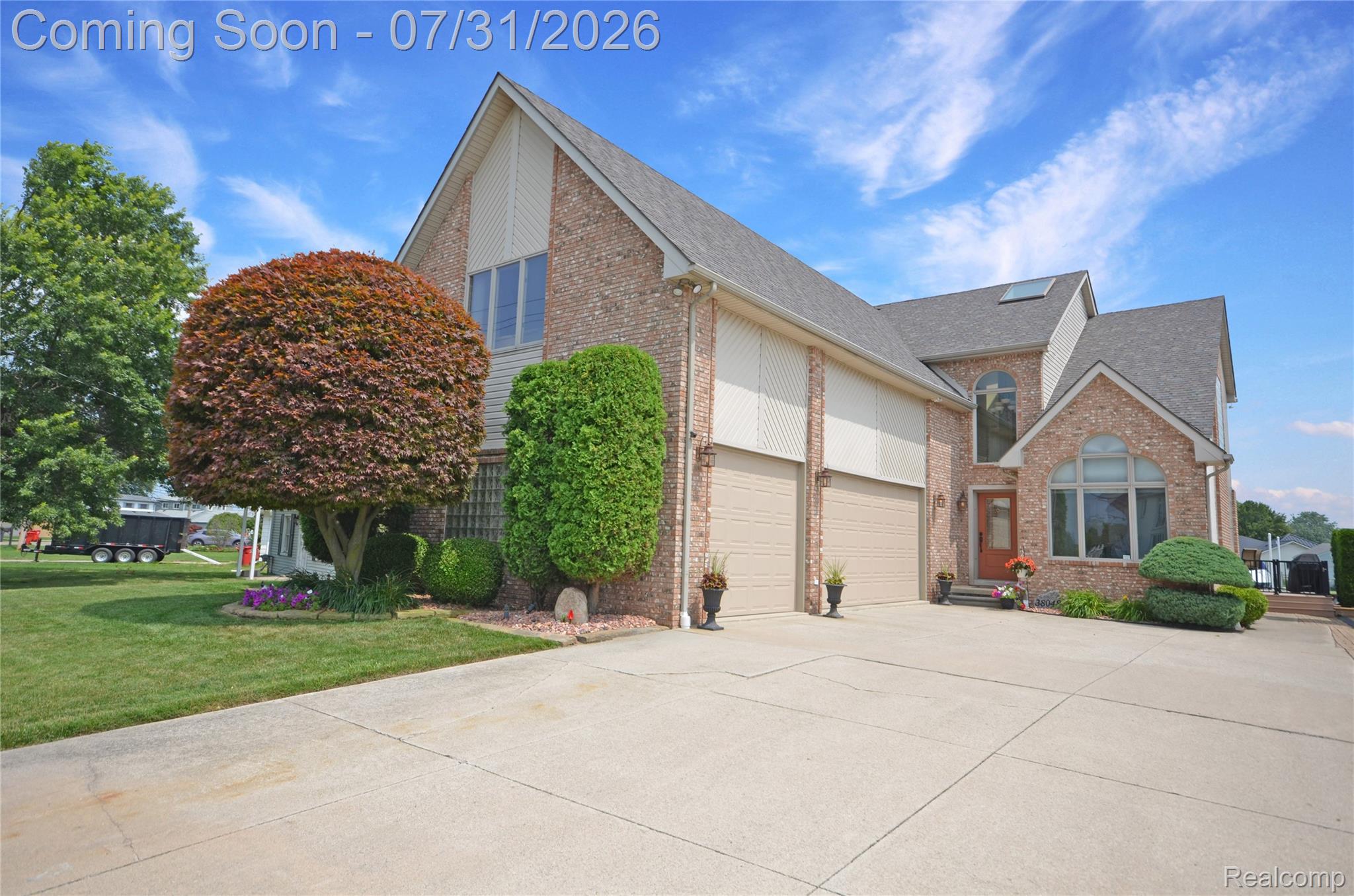 38048 Huron Pointe Drive
