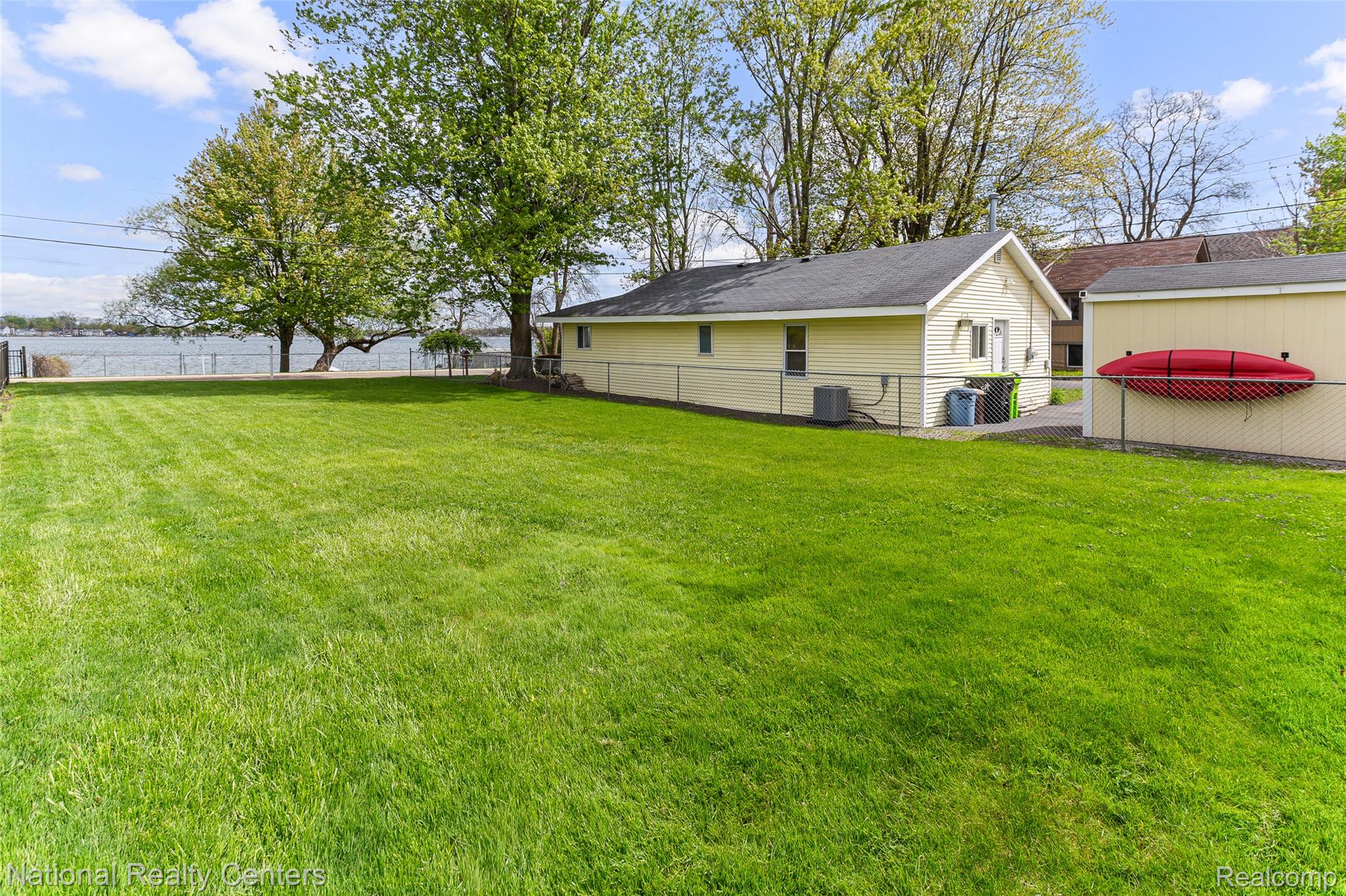 903 S. Lake Drive