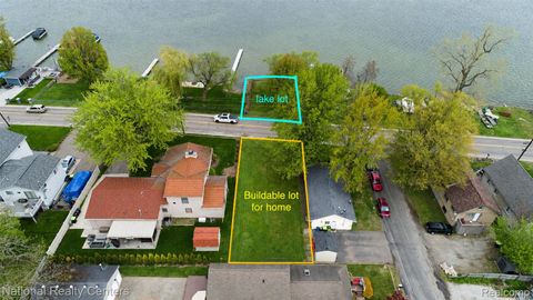 903 S. Lake Drive Novi City MI 48377