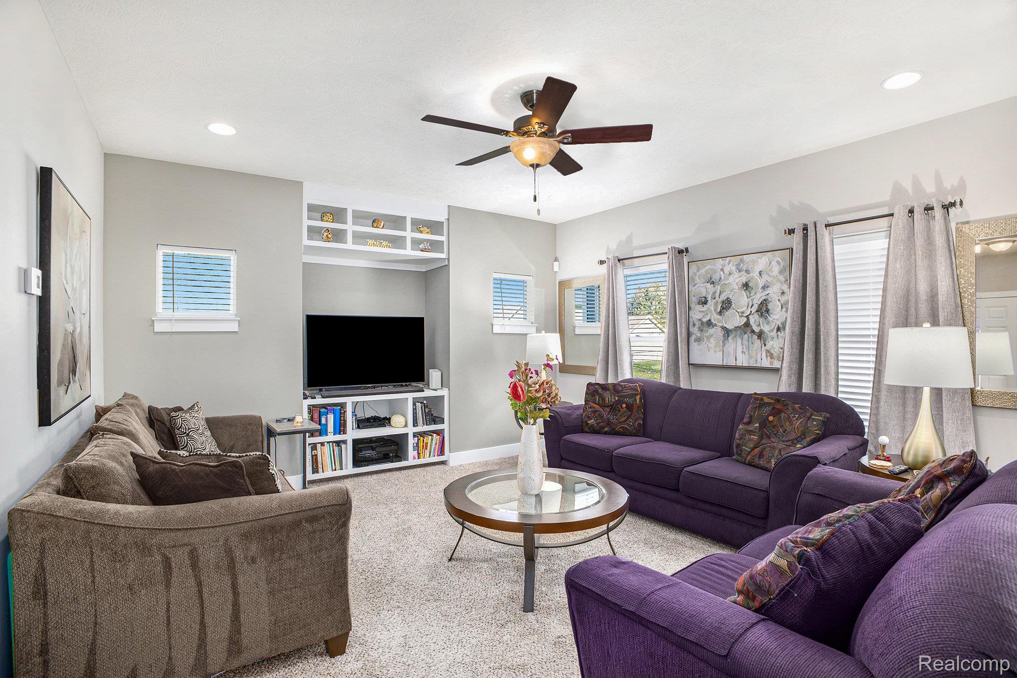 8544 Jacaranda Drive