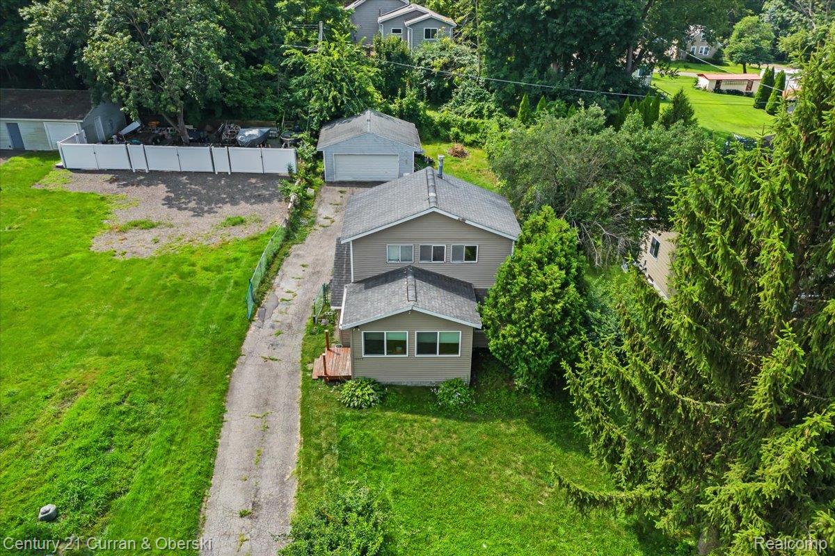 10274 9 Mile Road
