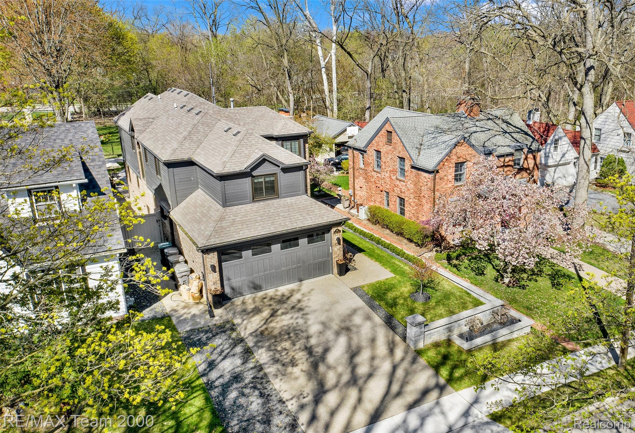 636 Morley Court