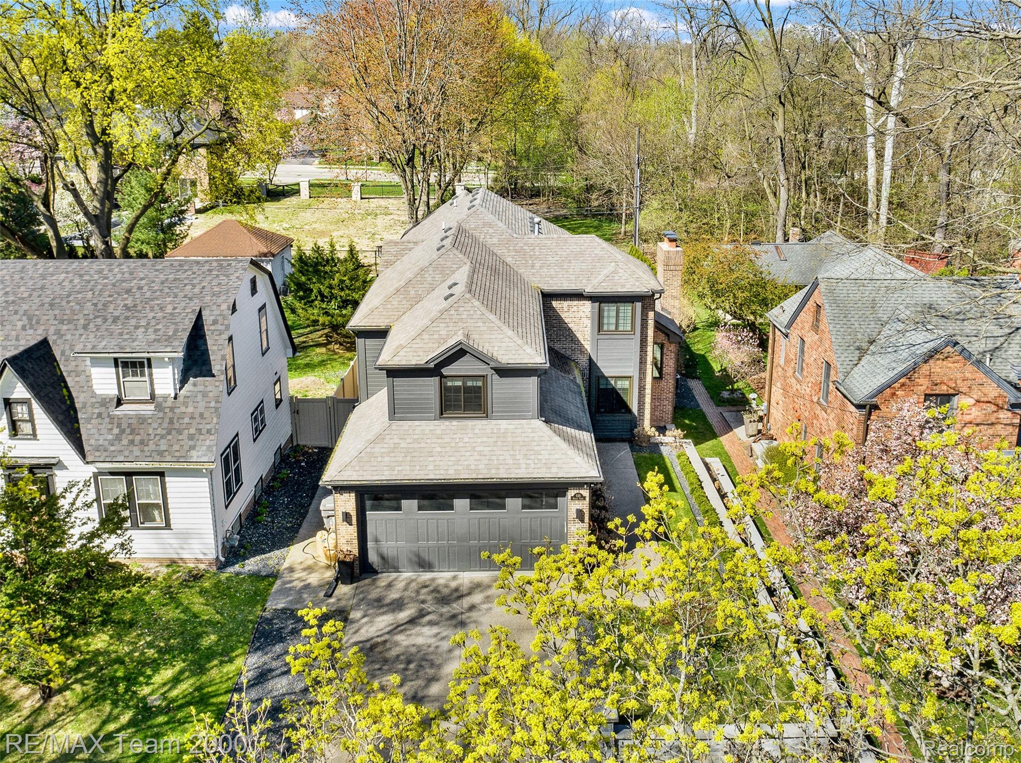 636 Morley Court