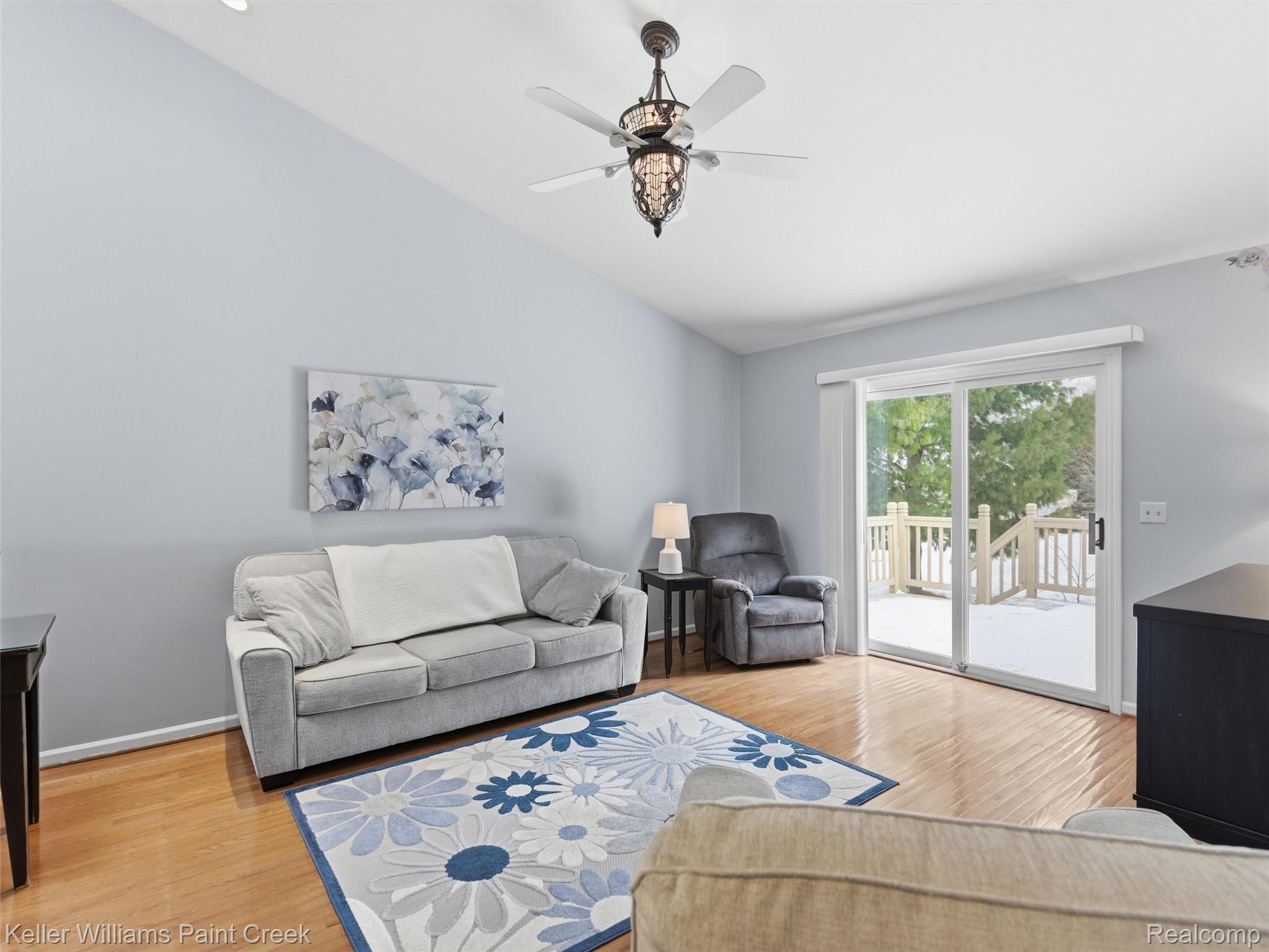 9517 Maplewood Court