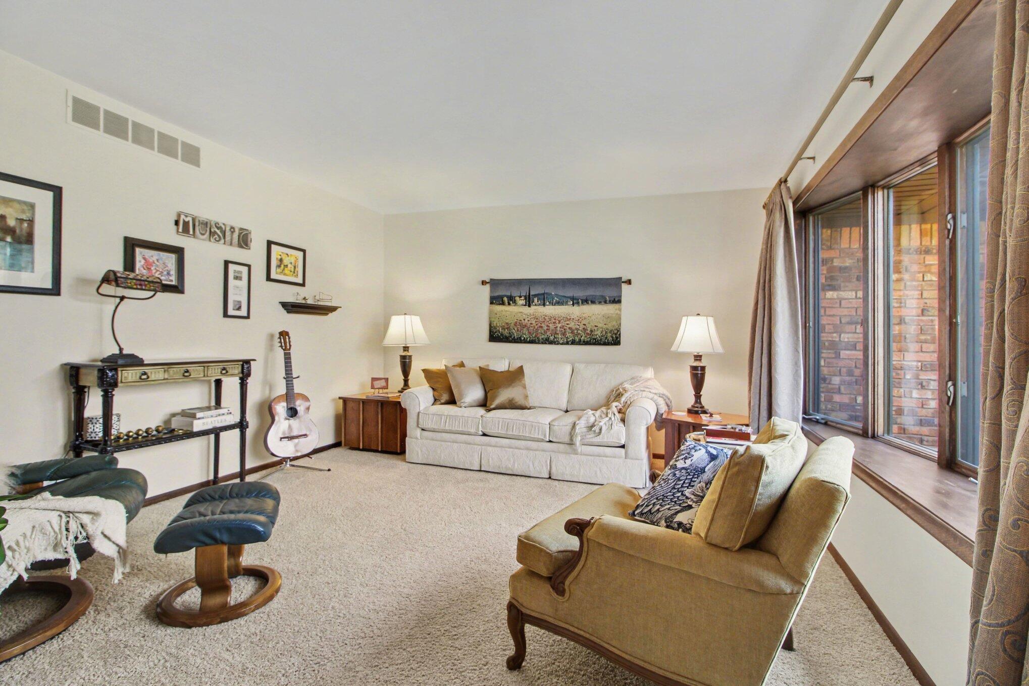8409 Crestshire Drive