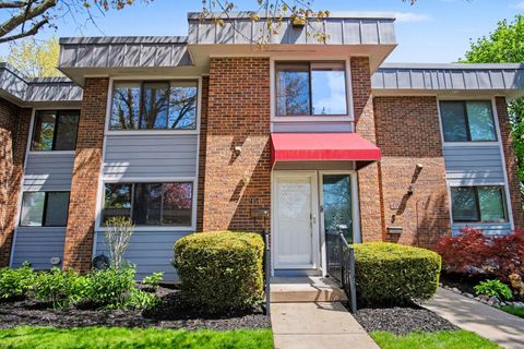 2454 W Collier Avenue SE 101 Kentwood City MI 49546