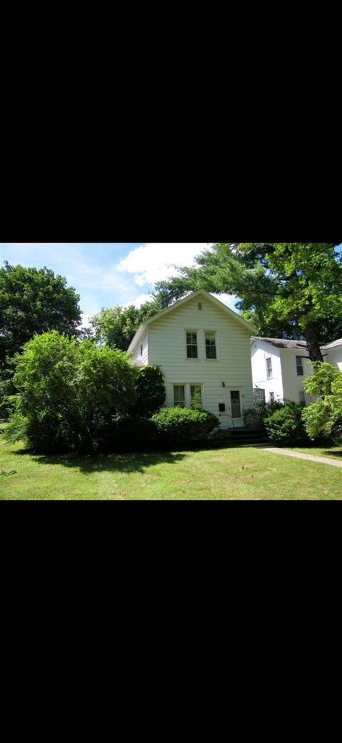 Photo of 318 Ives Avenue, Big Rapids City, MI 49307 (MLS # 72026028106)
