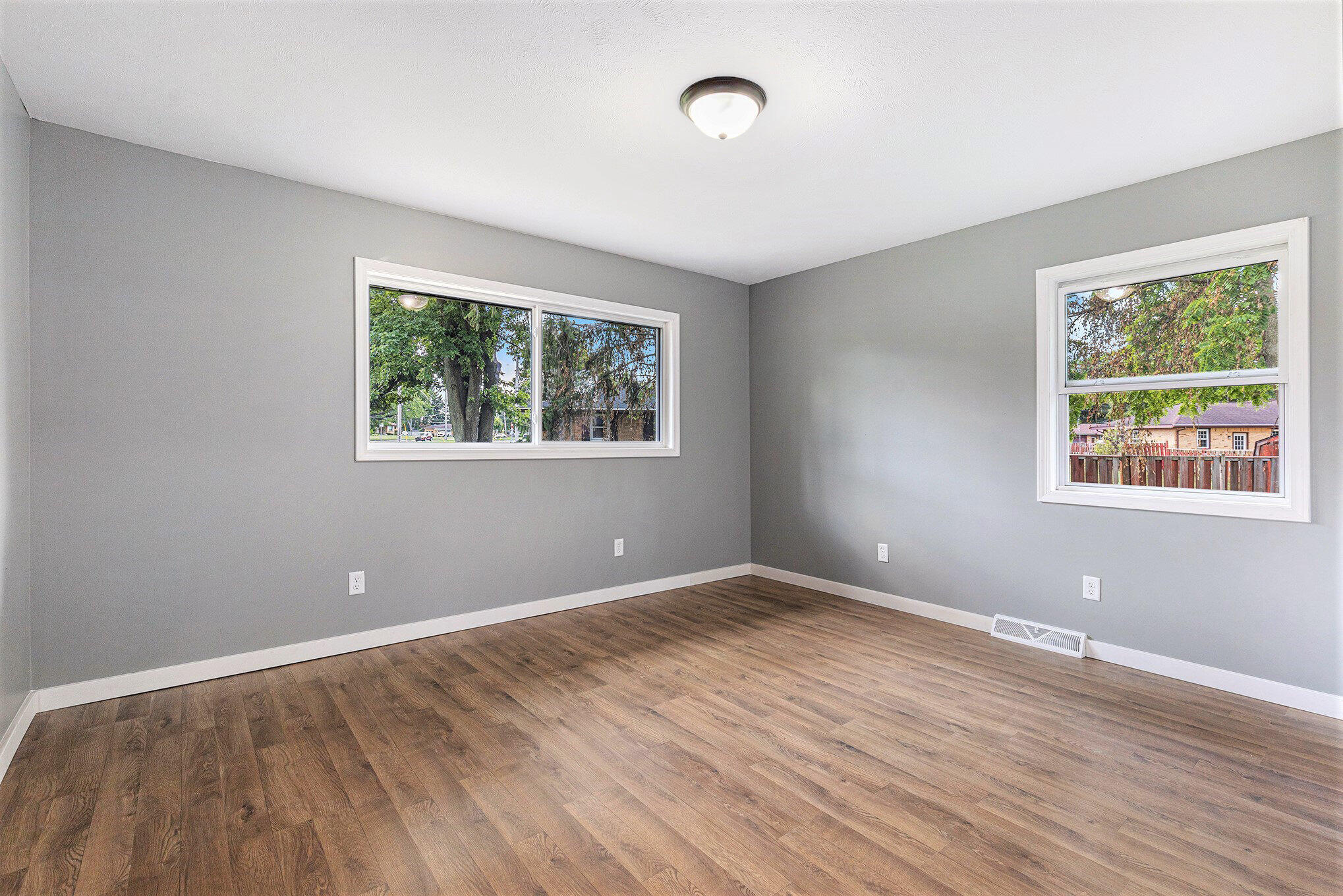 4761 Kalamazoo Avenue SE