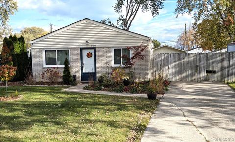 34360 Genereaux Street Harrison Charter Township MI 48045