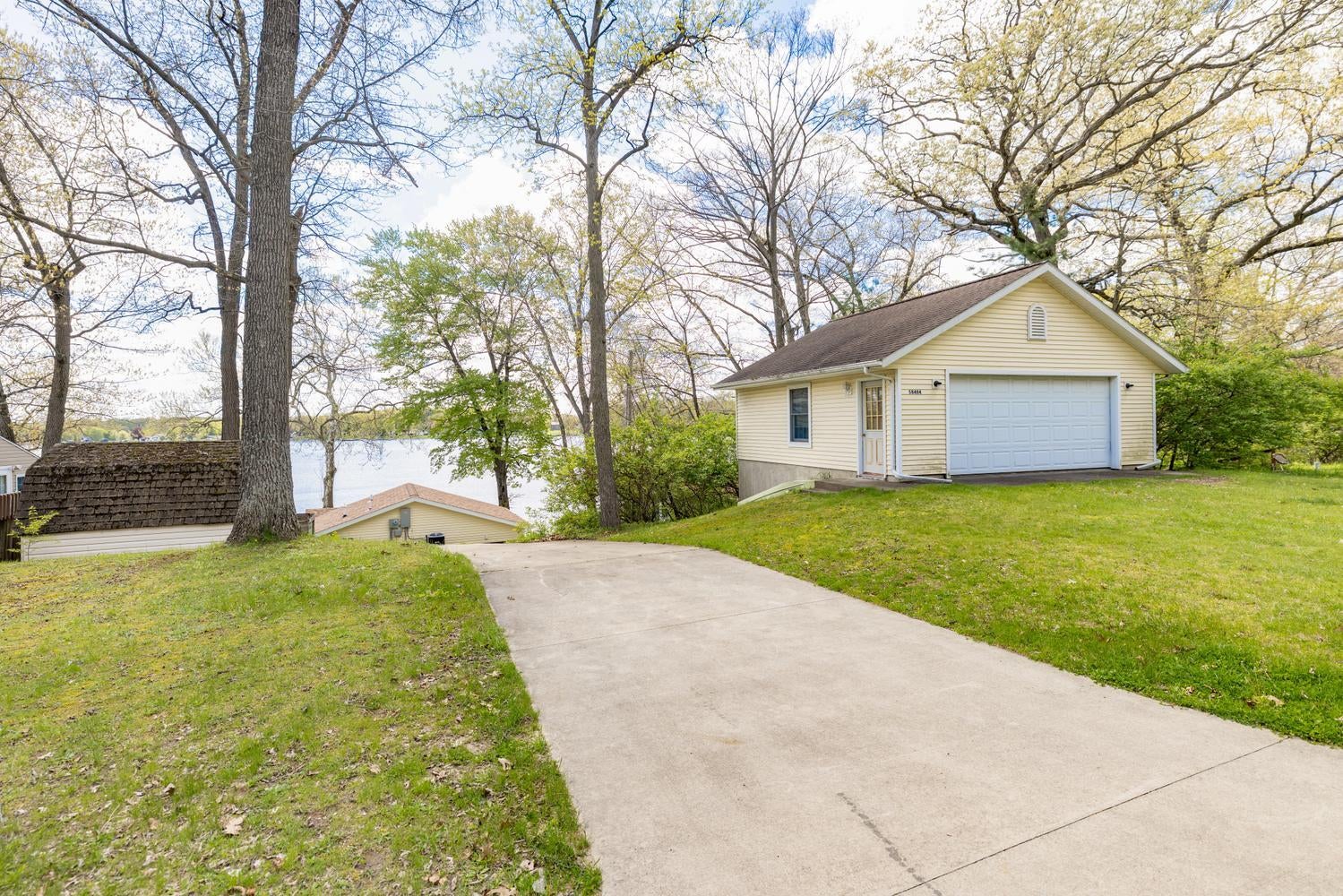 58484 E Clear Lake Road