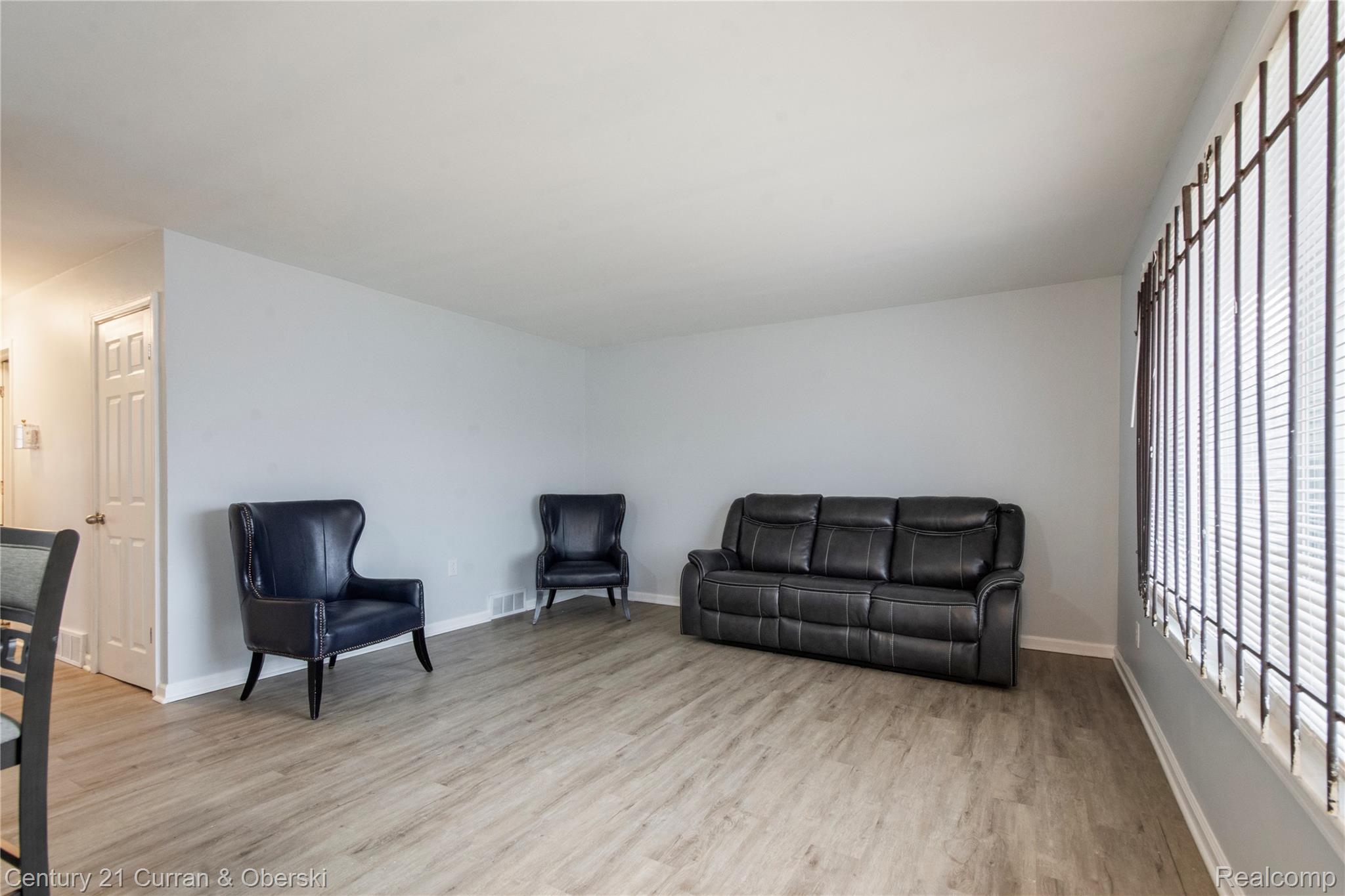 9901 Yellowstone Street