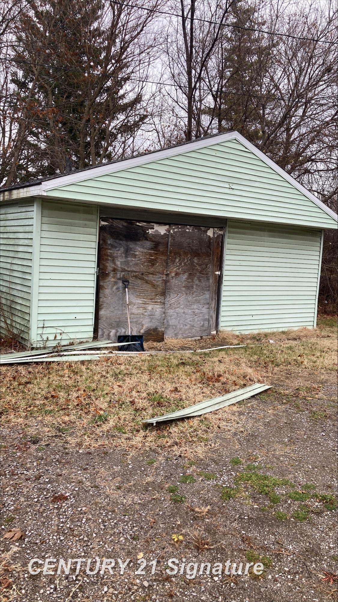 828 W Remington Street