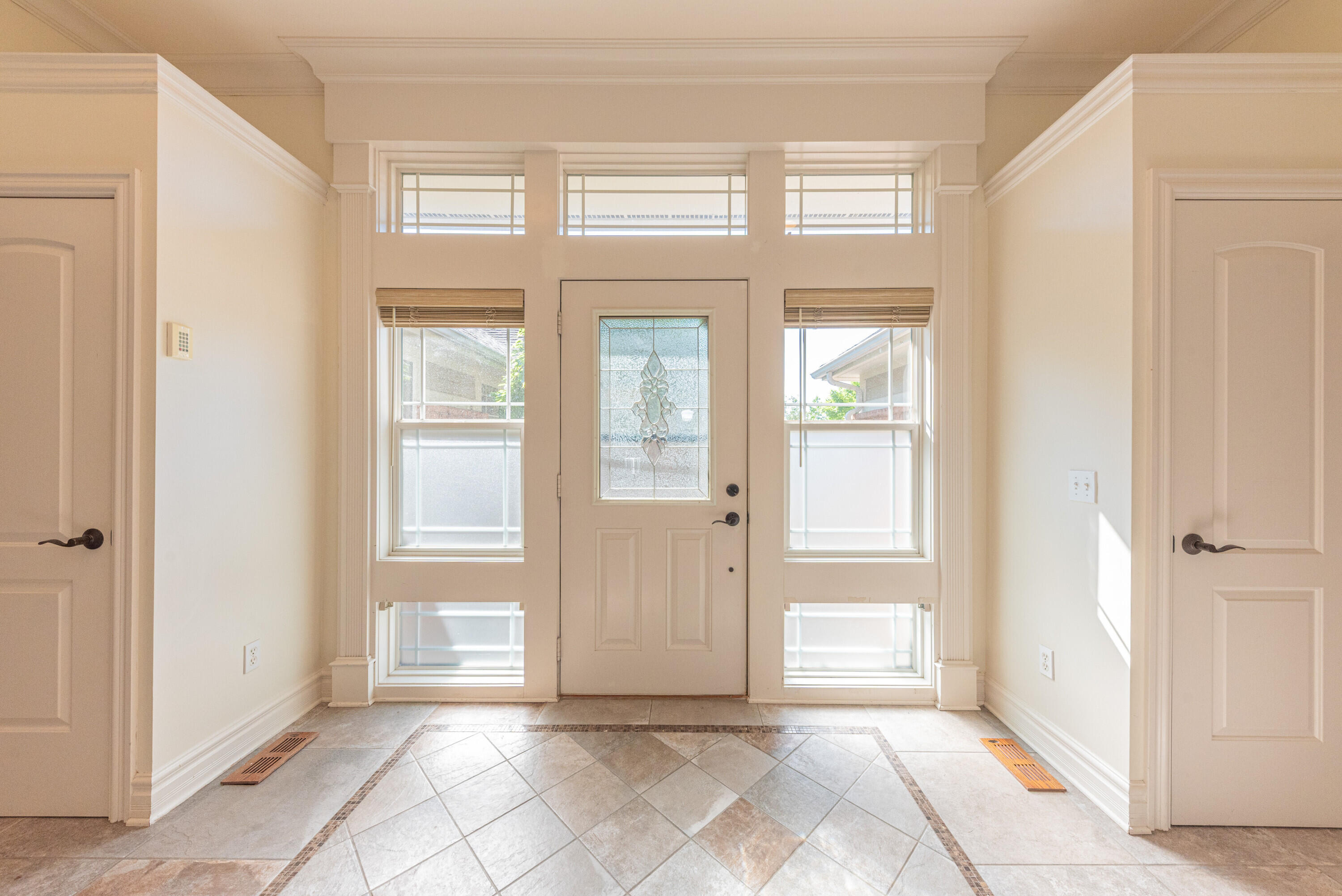 2243 Old Falls Drive