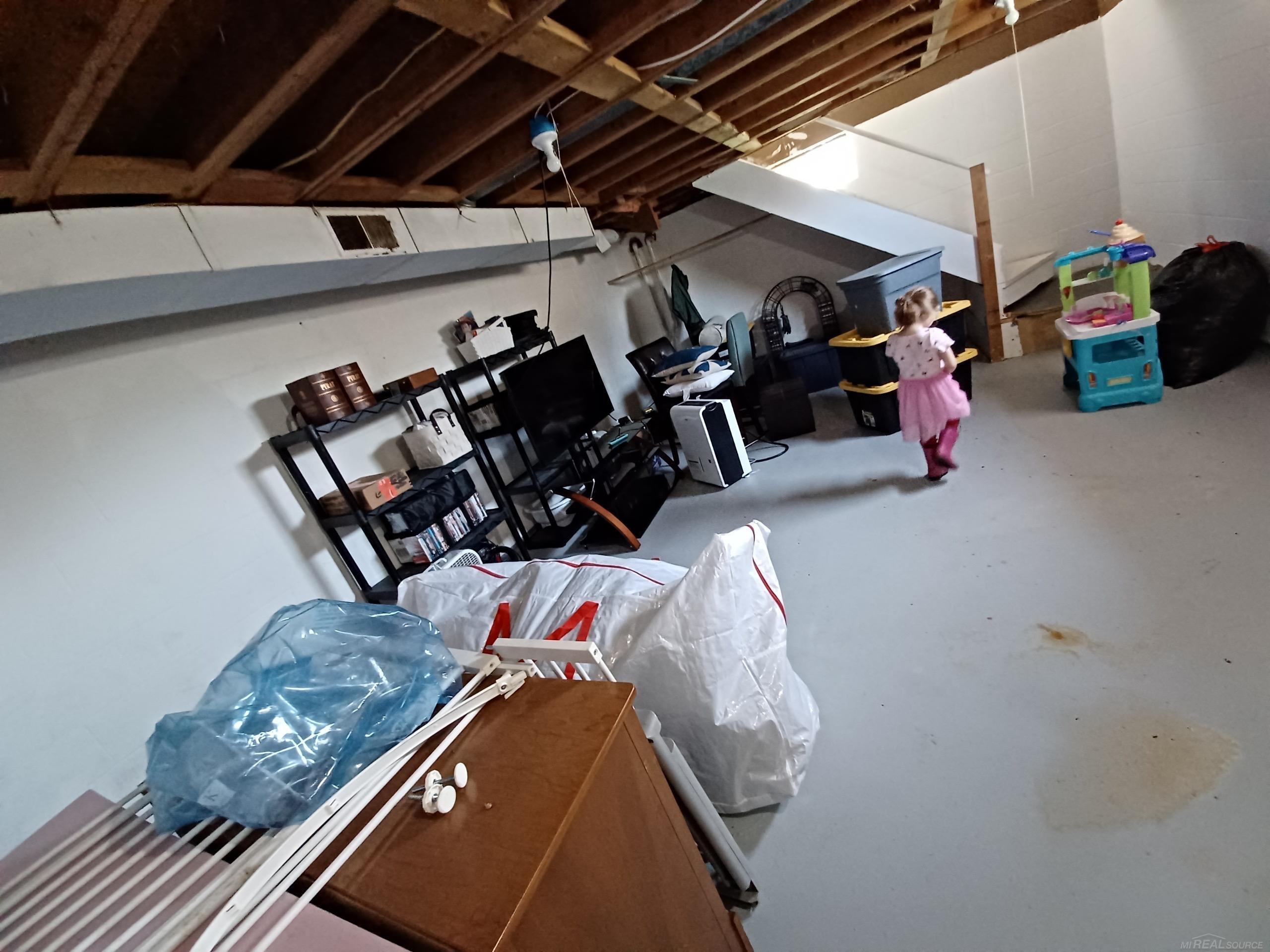 312 E Fargo Street