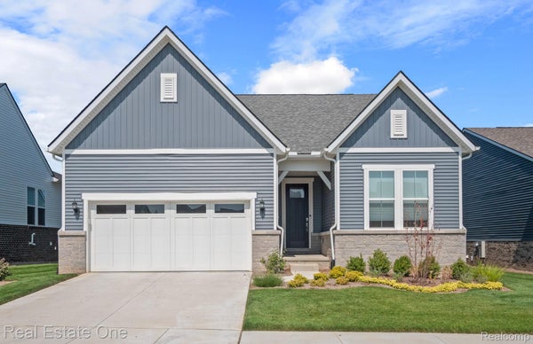 1656 MOSS DR, MILFORD, MI 48381 - Image ed9ee00b4ce3c3821bfe86bdfcc1849d/2100778775