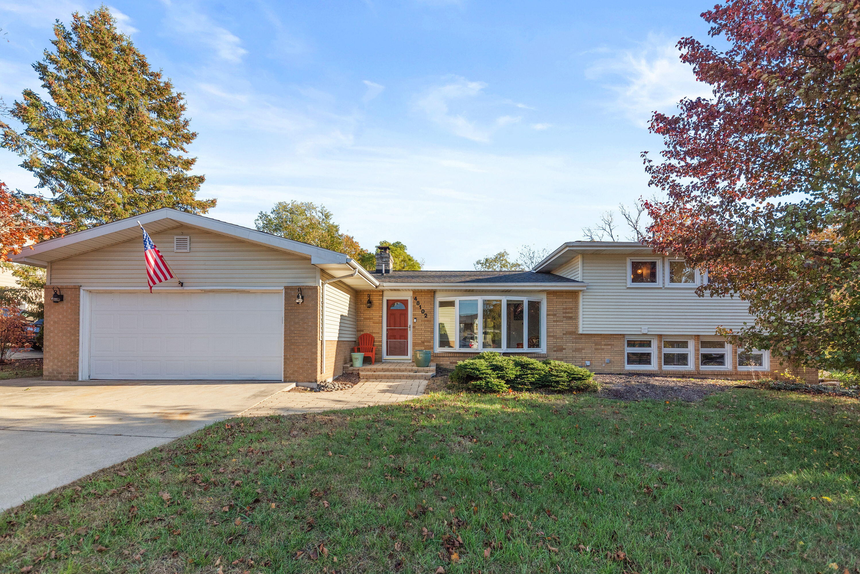 48102 W Mckean Drive