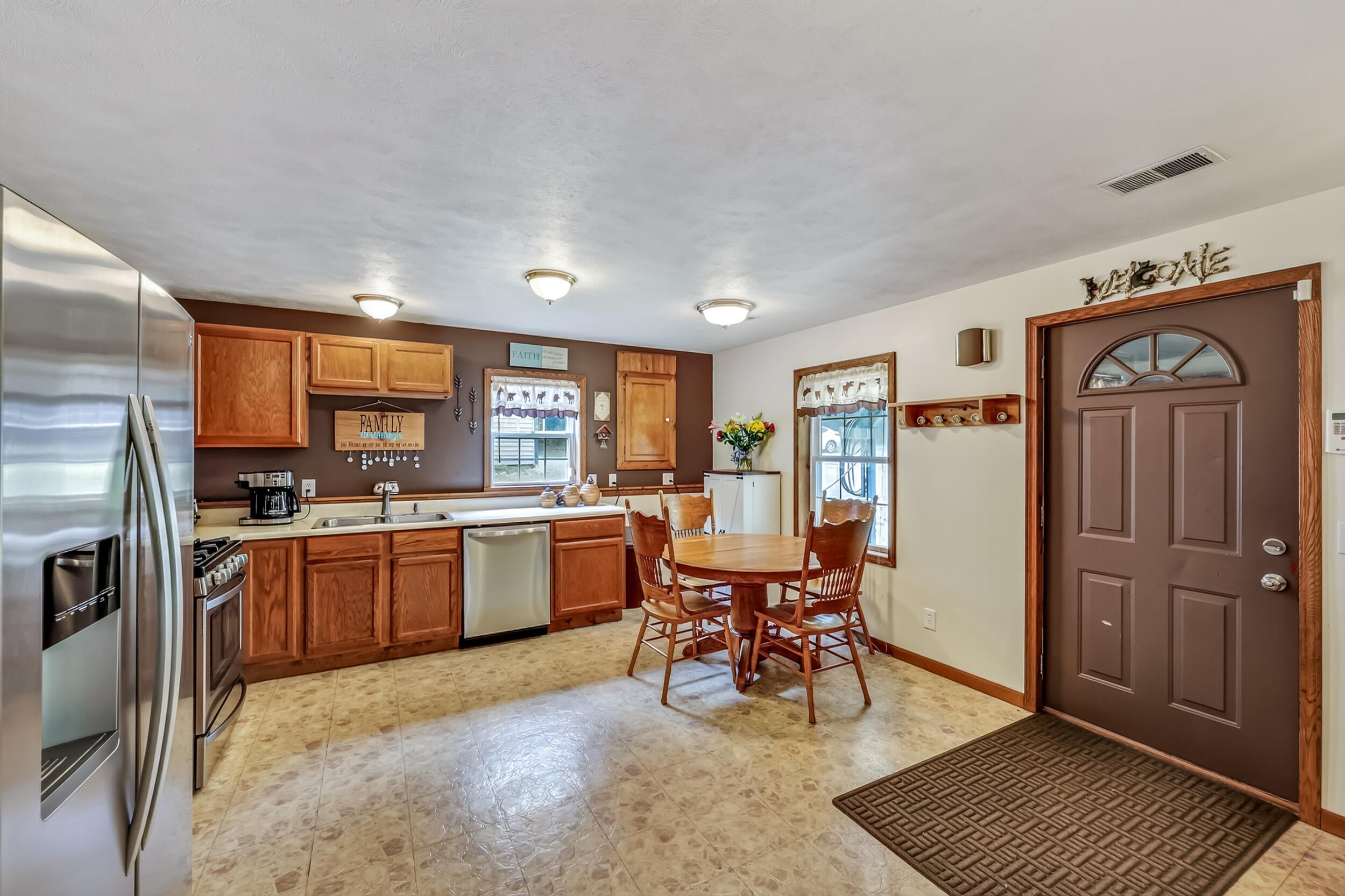 1085 Shelby Road