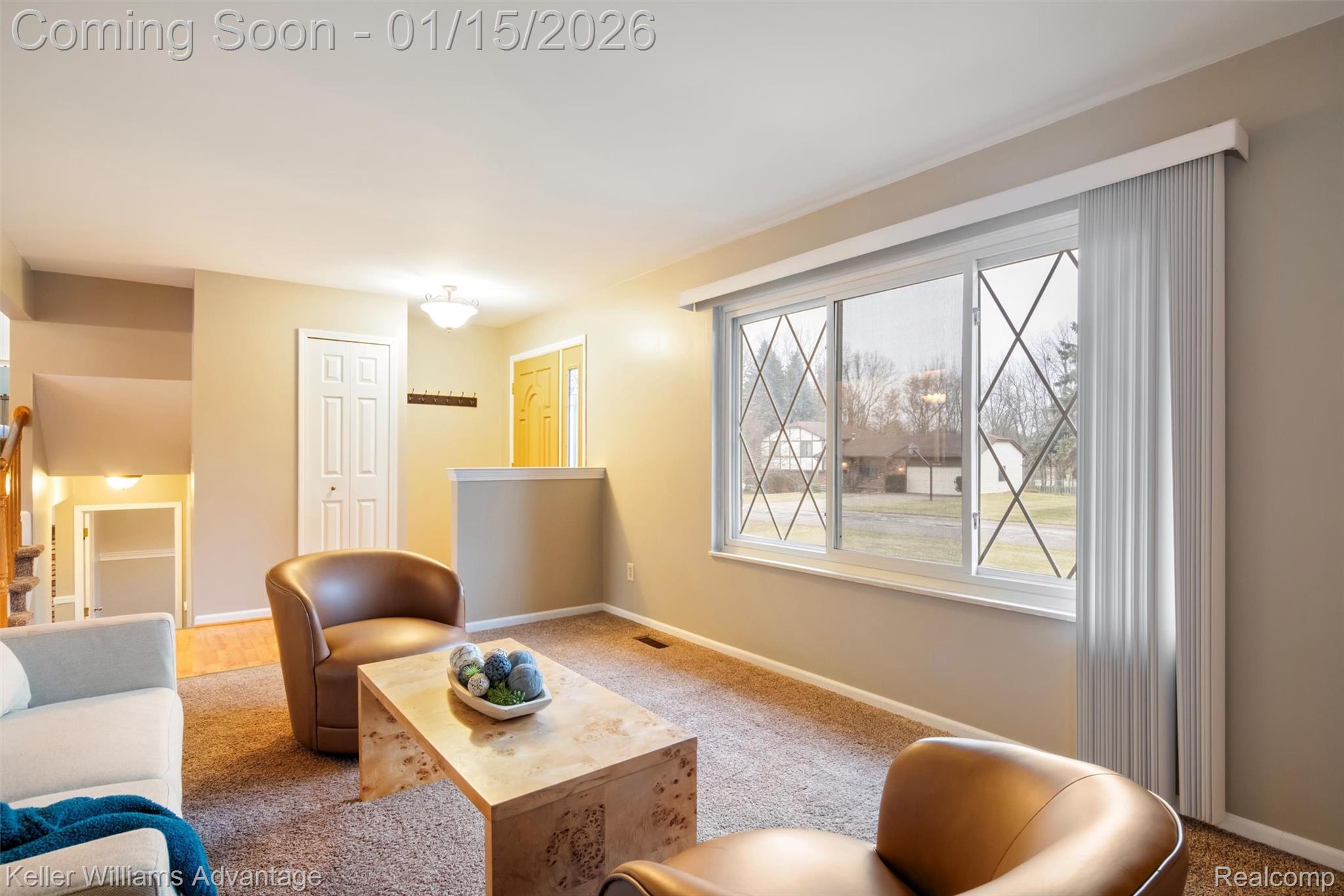 4101 Lake Knolls Drive