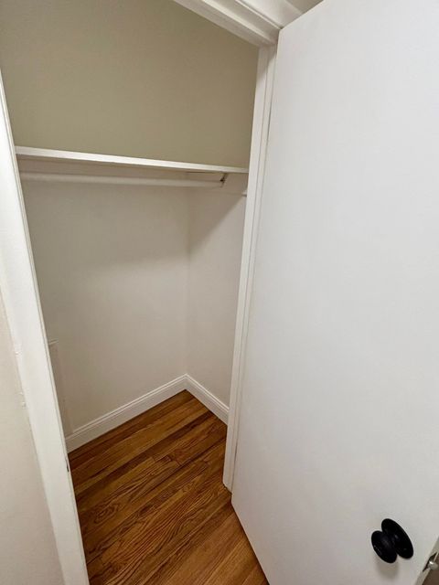 listing image 30