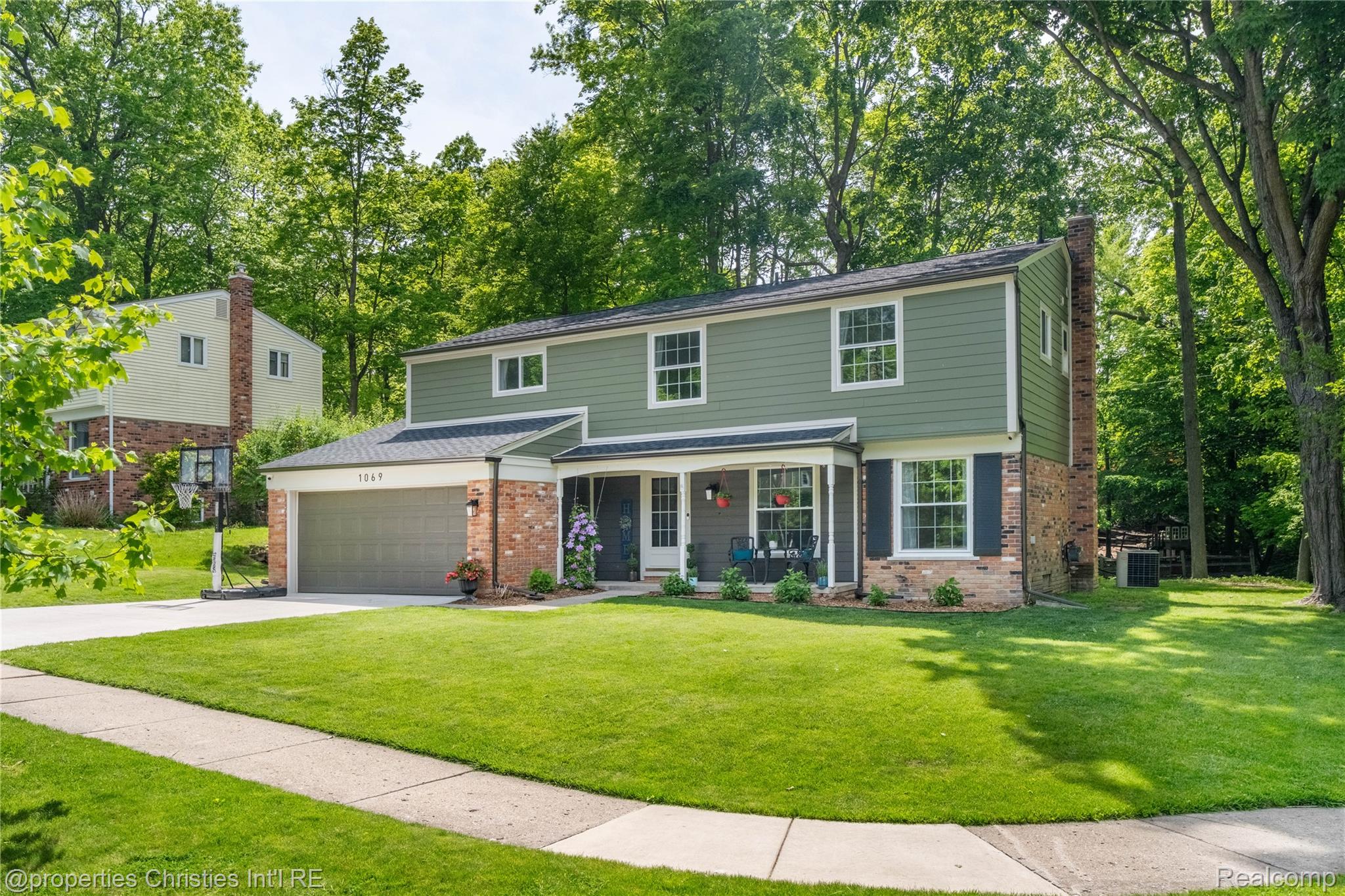1069 Grace Court