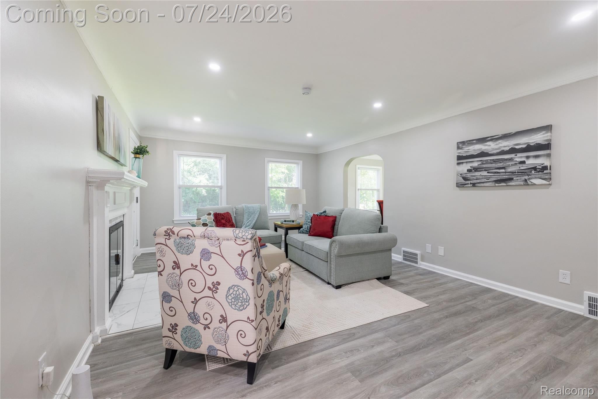 9838 Grosse Ile Parkway