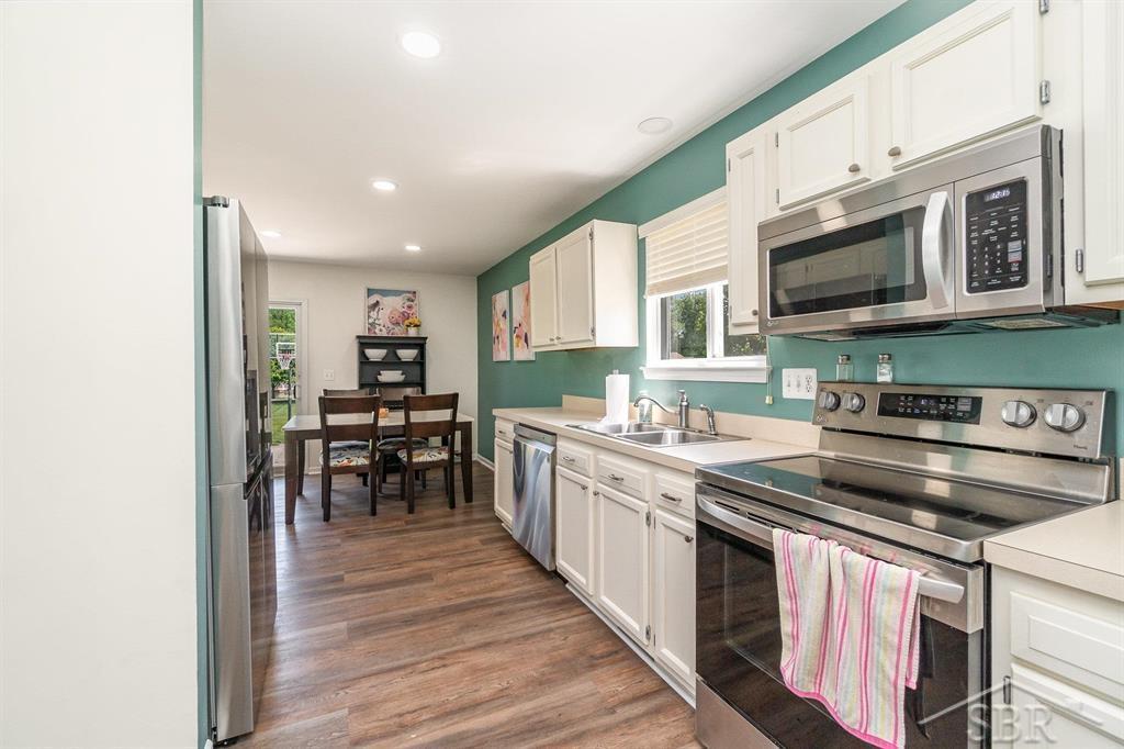 9311 Sandy Hollow Lane