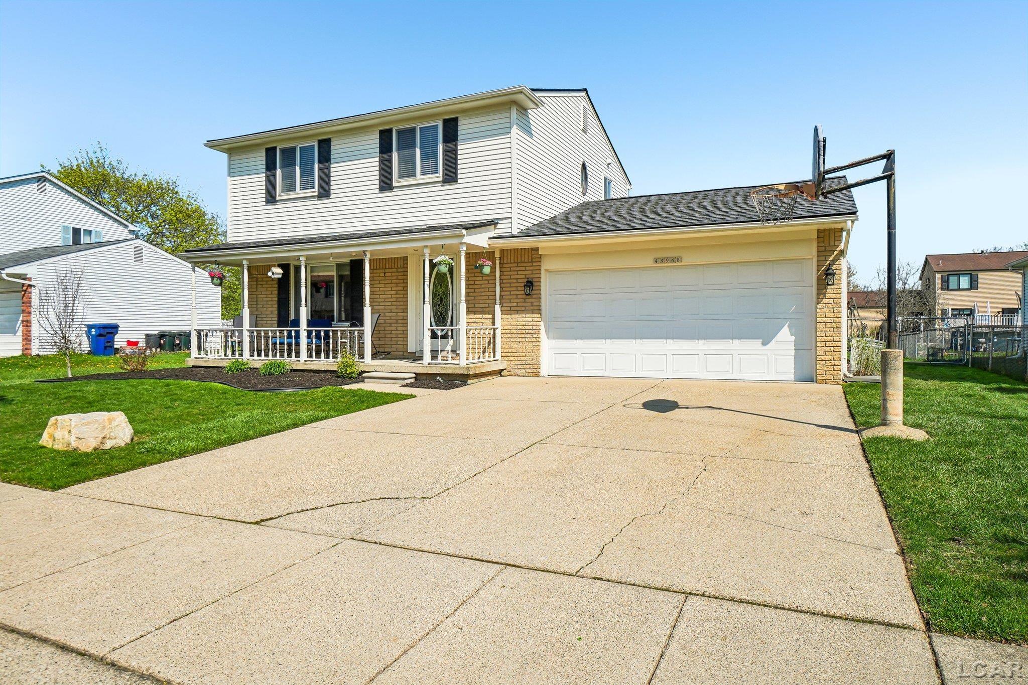 43948 Fredericksburg Street