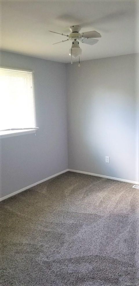 27701 LORENZ Street Madison Heights City MI 48071