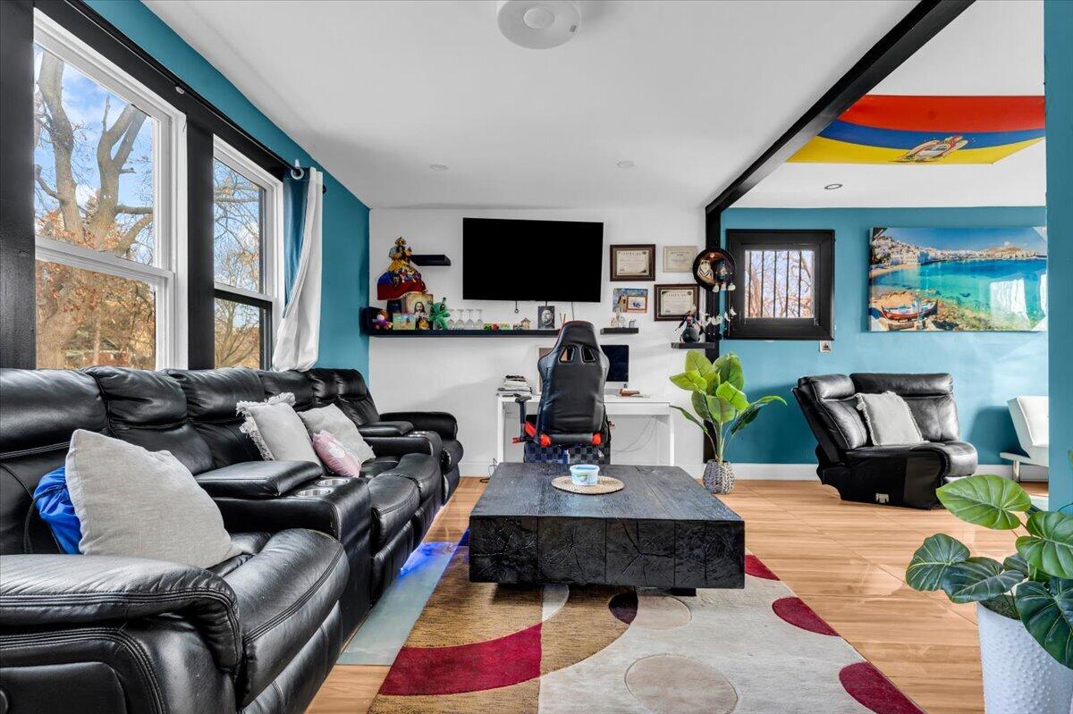 19642 Irvington Street