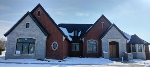 5770 Bristol Court Washington Township MI 48094